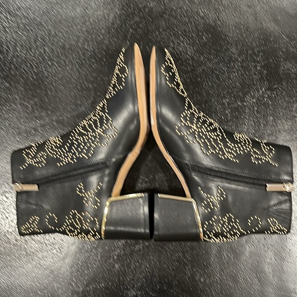 Chico’s Adele Embellished Booties Size 8 - Picture 5 of 13